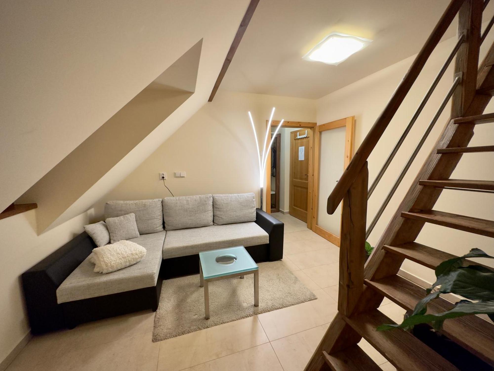 Vejrovna Gasthuis 3*